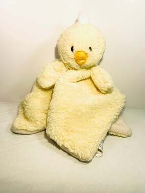 Yellow Ducky Fluffy Lovely Kellytoy rattle soft